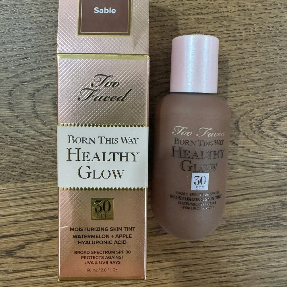 Too Faced Healthy Glow Skin Tint Color Sable